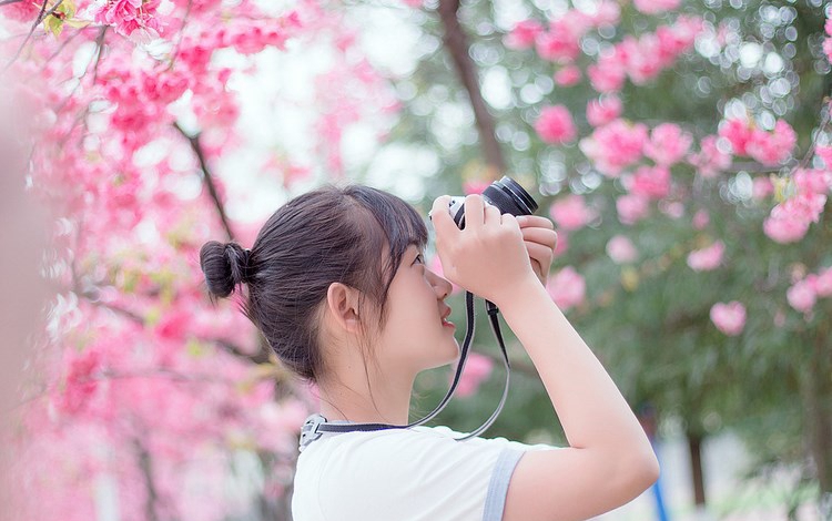 粉嫩小美女18禁真大尺度私房照
