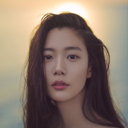 李成敏超美素颜图片