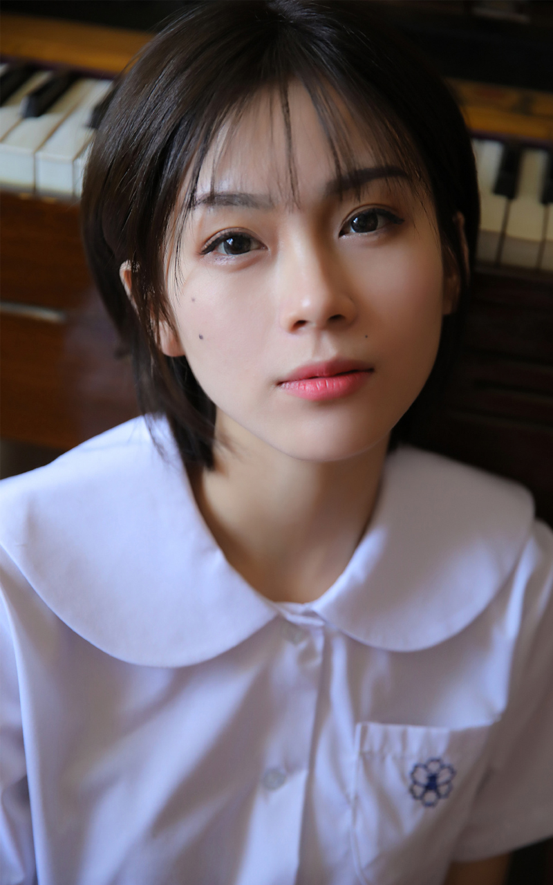 包臀裙黑丝长腿美妇周于希极品透视勾魂摄魄的美女写真