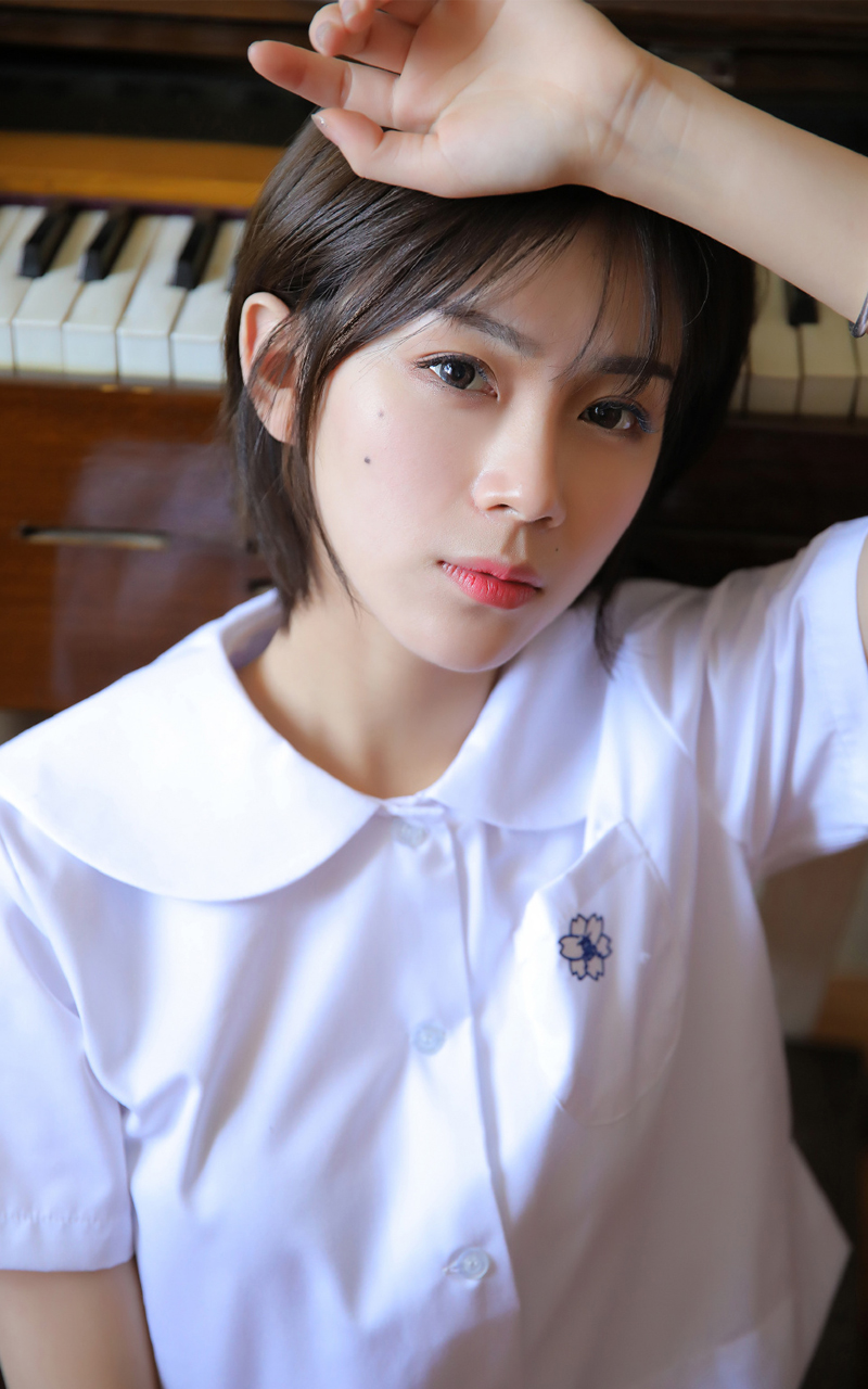包臀裙黑丝长腿美妇周于希极品透视勾魂摄魄的美女写真