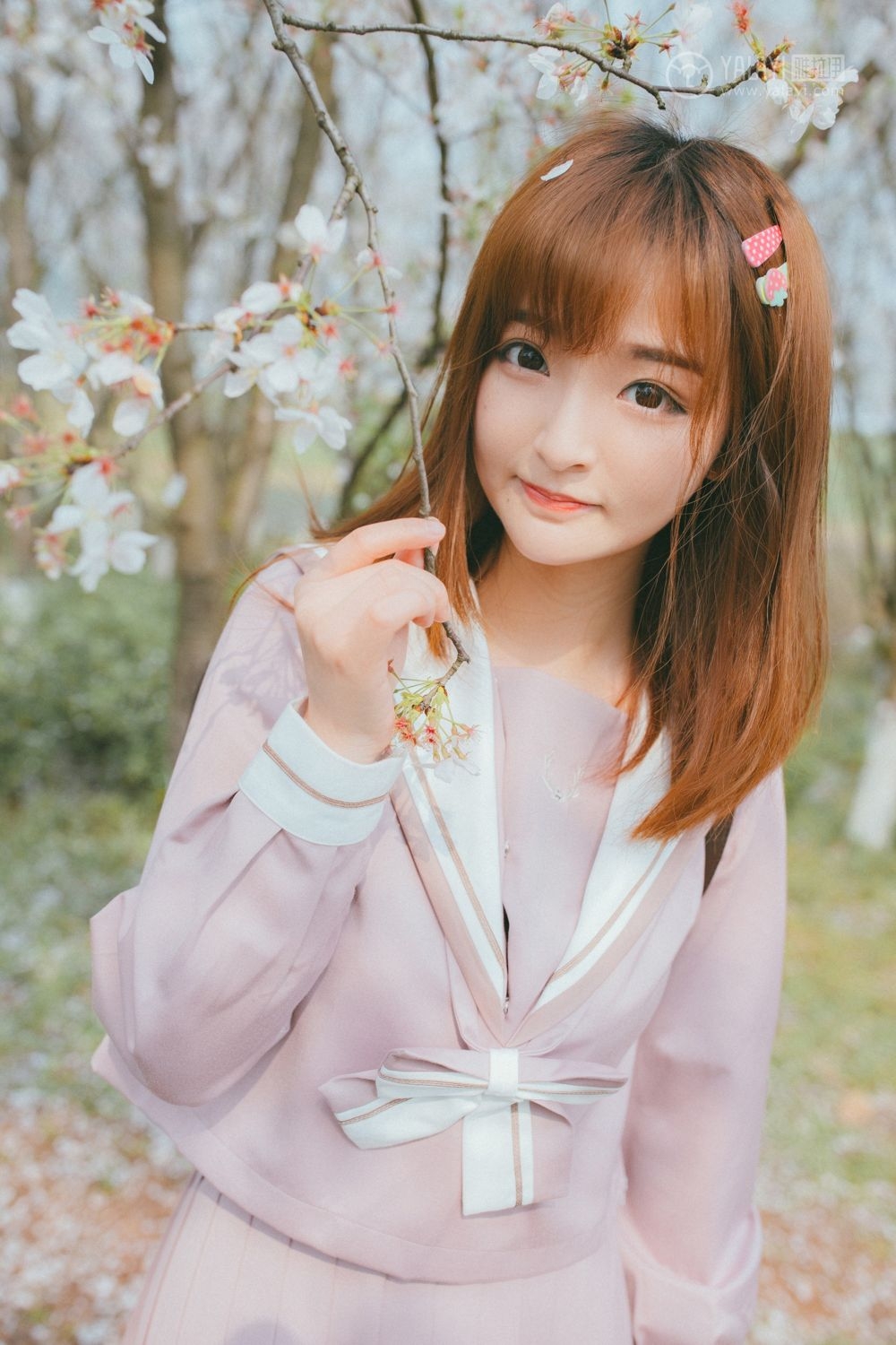 可爱女学生制服丝袜森系养眼唯美亚洲另类图片